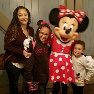 Meet your Posher, Taylor